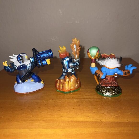 Lot of 14 various collectible Activision Skylanders Figures Wii Wireless Portal - Picture 7 of 11